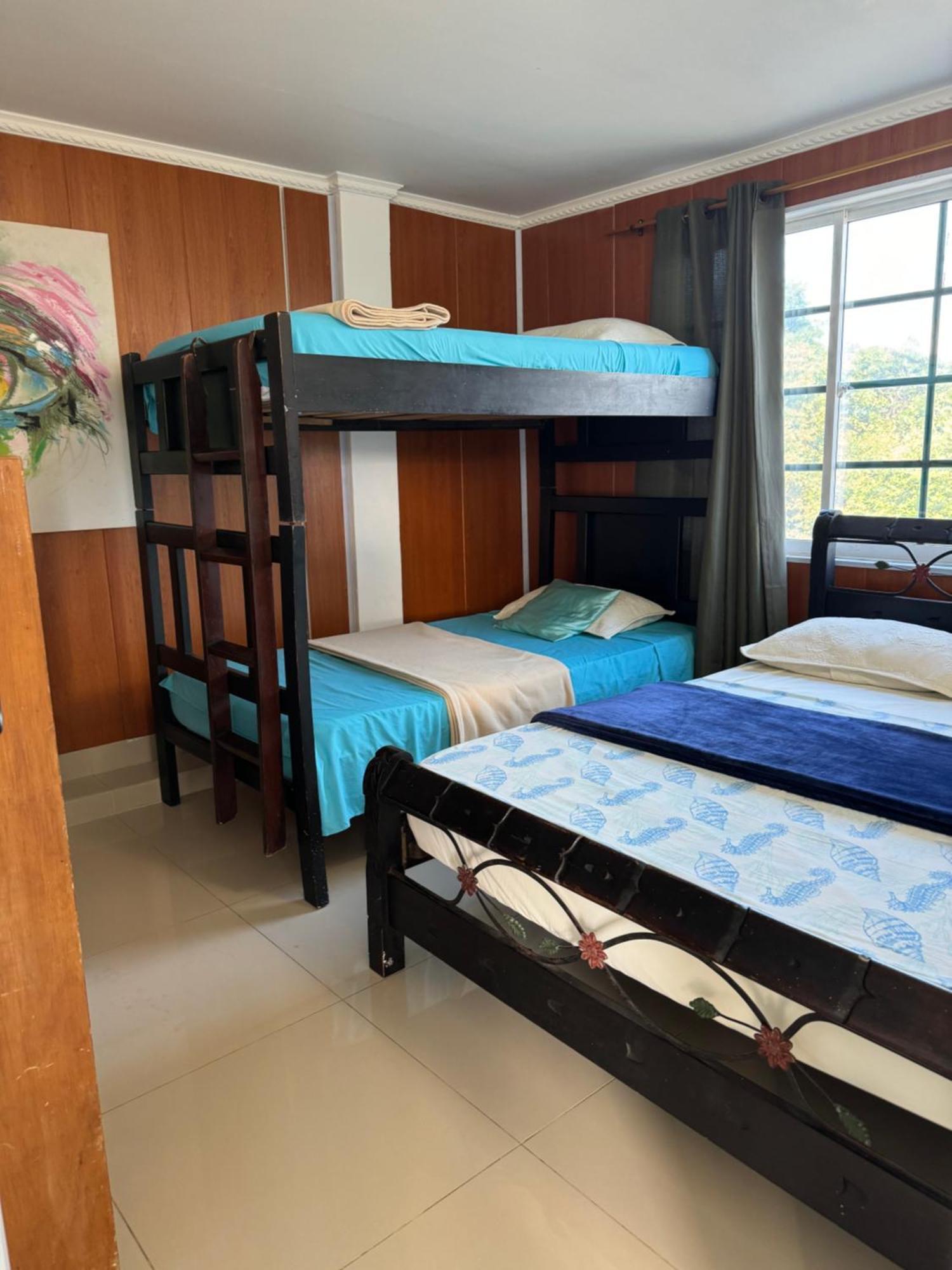 Sea Life Apartamentos En Via Principal Centro Y San Luis San Andrés Esterno foto
