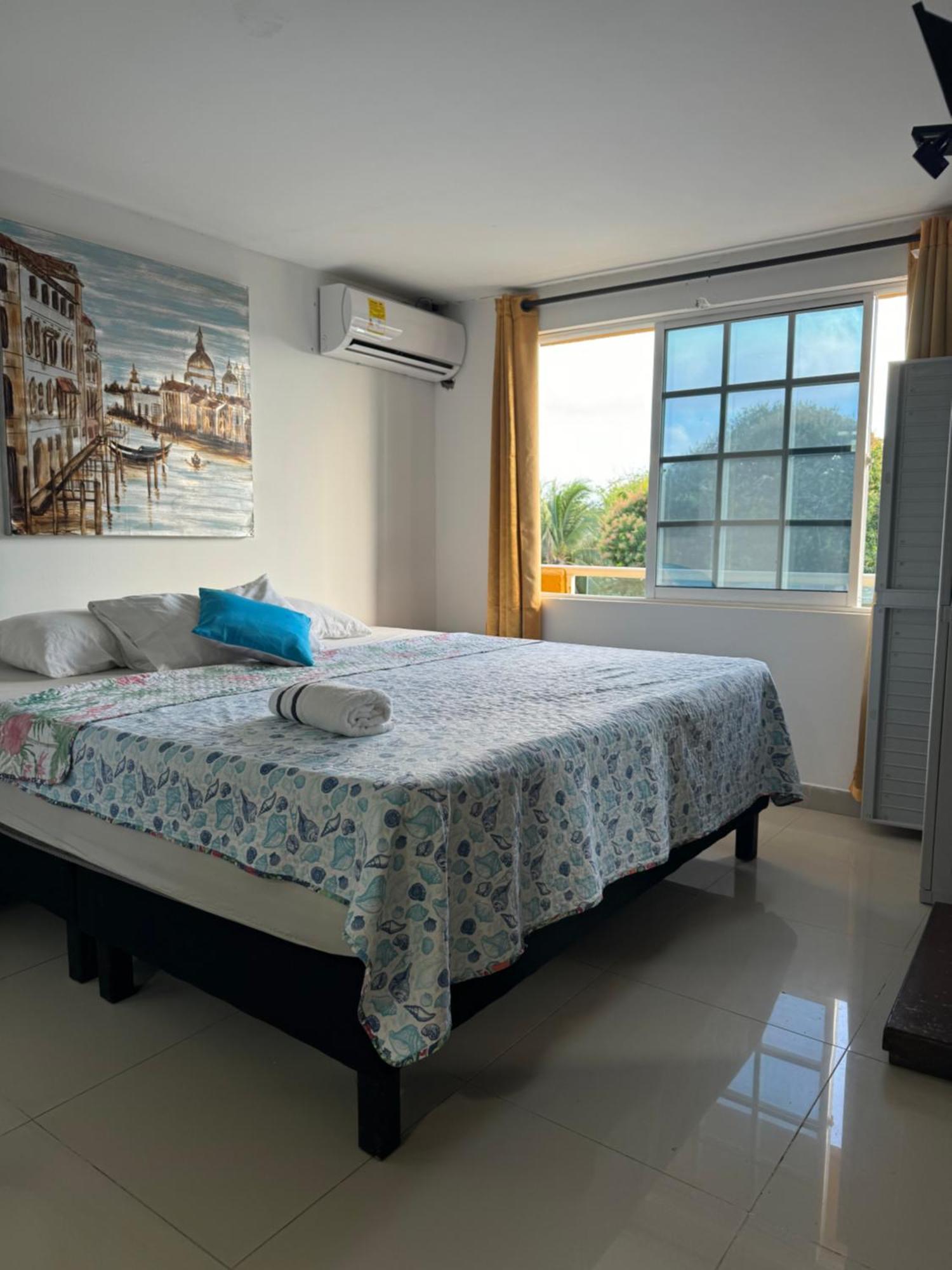 Sea Life Apartamentos En Via Principal Centro Y San Luis San Andrés Esterno foto