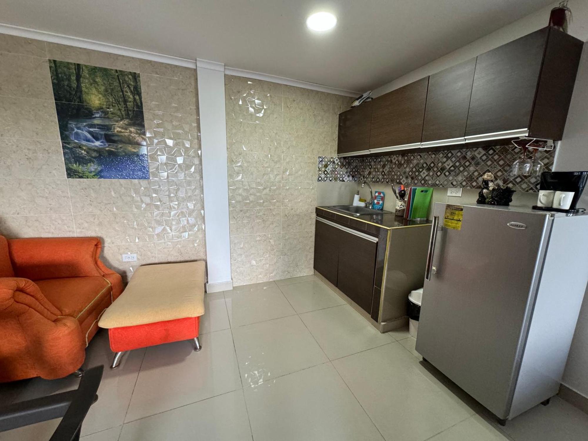 Sea Life Apartamentos En Via Principal Centro Y San Luis San Andrés Esterno foto