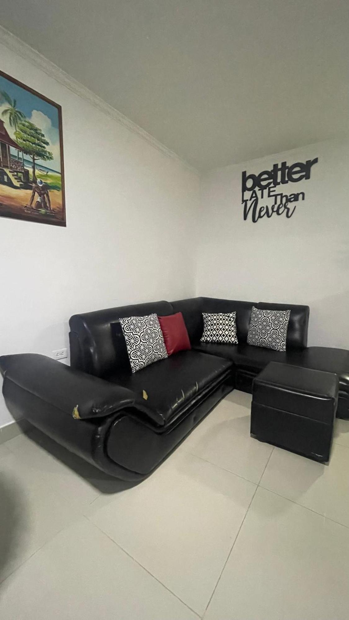 Sea Life Apartamentos En Via Principal Centro Y San Luis San Andrés Esterno foto
