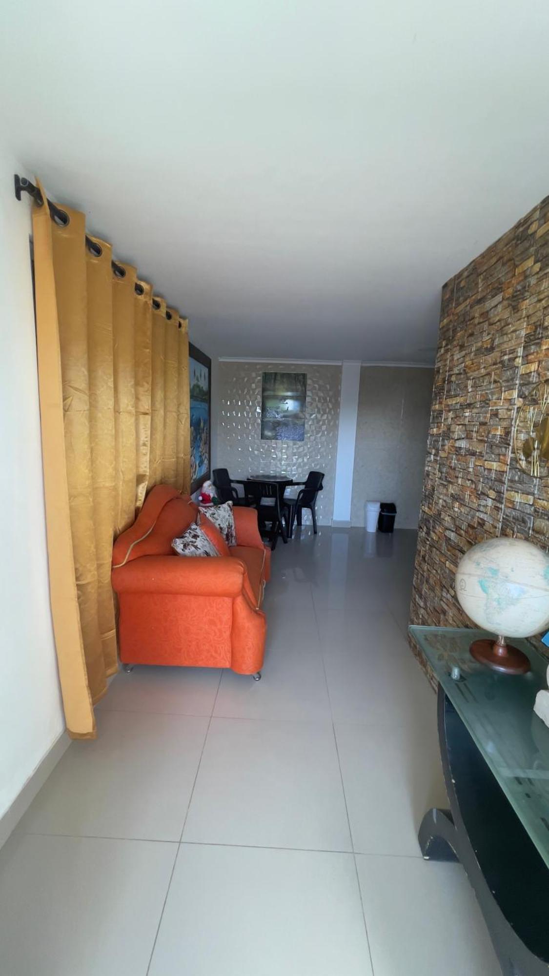 Sea Life Apartamentos En Via Principal Centro Y San Luis San Andrés Esterno foto